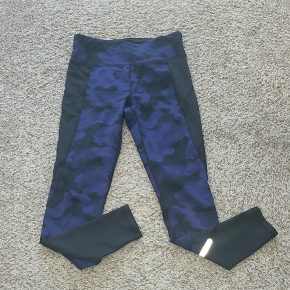 Calvin Klein Blue and Black Leggings - Picture 1 of 7